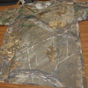 Youth Field & Stream short sleeve Camo Shirt Size Large Cotton 60% Polyester 40%